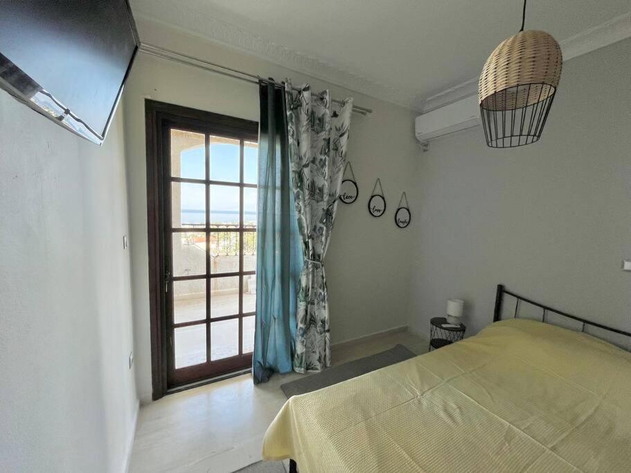 Ξενώνας Vasiliki Vathí Exteriör bild