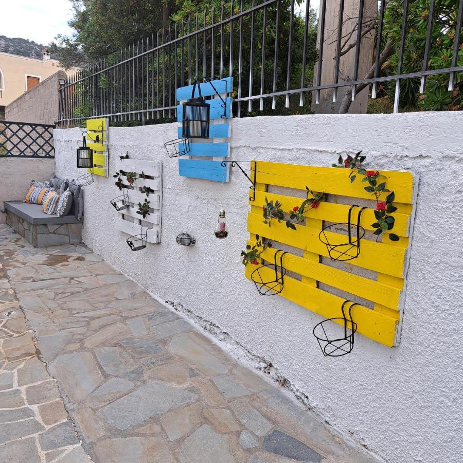 Ξενώνας Vasiliki Vathí Exteriör bild